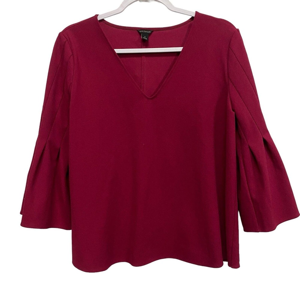 Ann Taylor Women's Medium Winter Fluted Sleeve Top pink Blouse Casual Adult